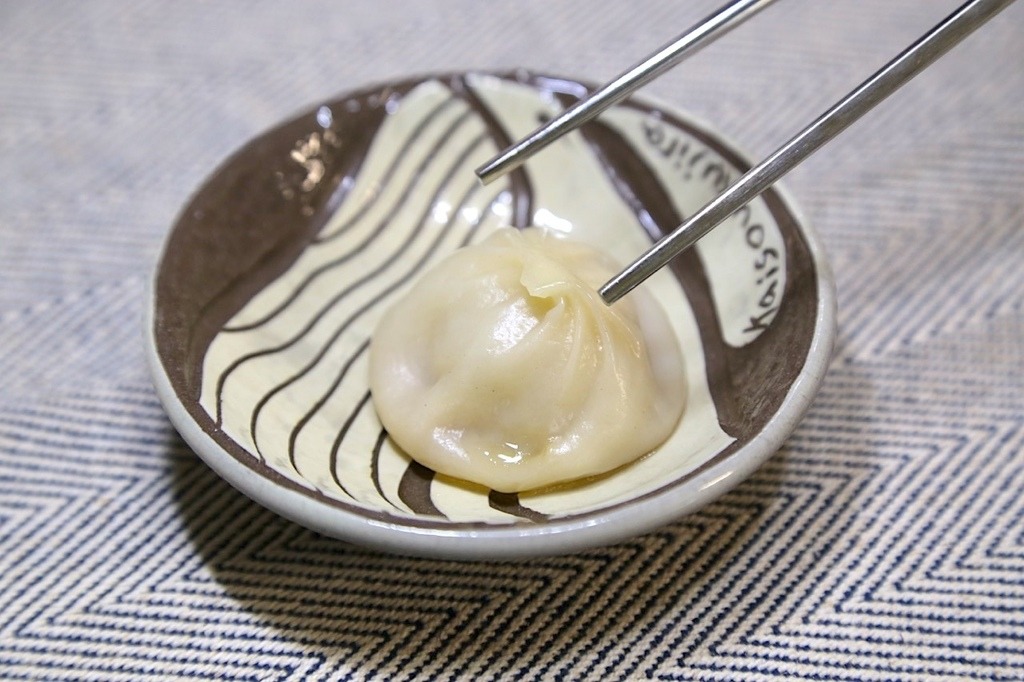 IMG_2923 桐德黑豚肉湯包.jpeg IMG_2923 桐德黑豚肉湯包.jpeg