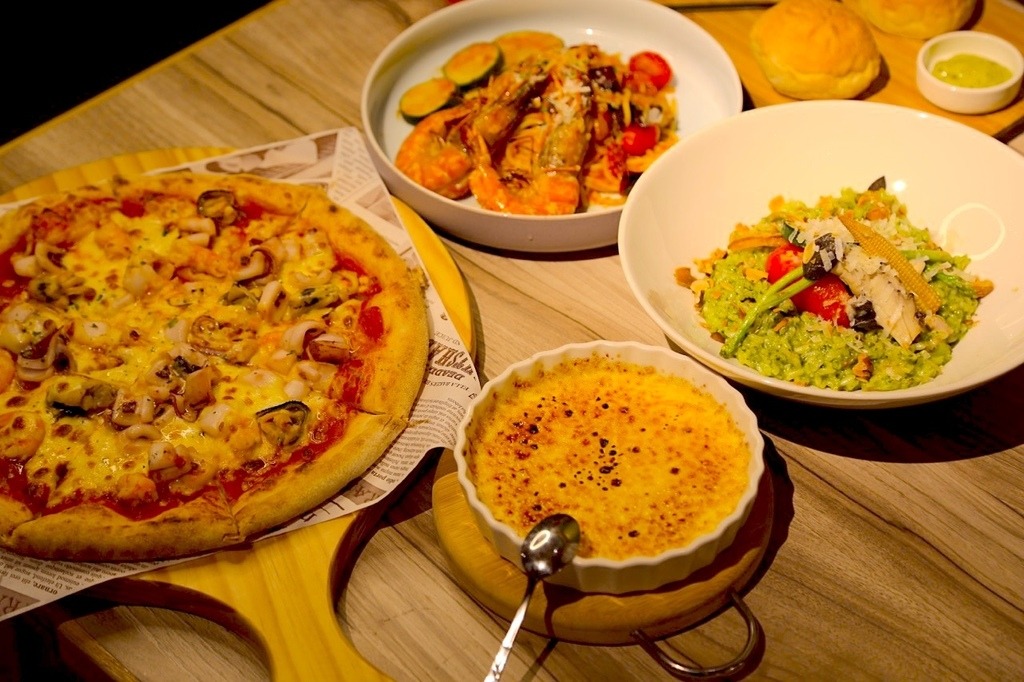 IMG_3640默爾 pasta pizza.jpeg